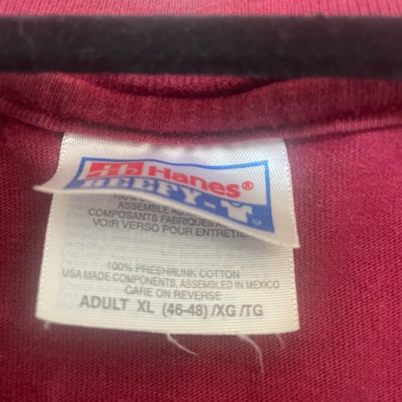Hane's XL Men's T-Shirt. In Great condition. - Picture 6 of 6